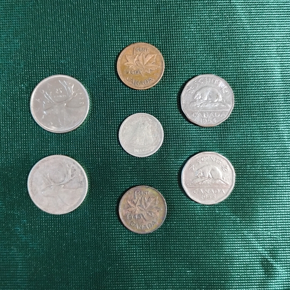 Vintage Canadian Coin Collection - 1940-1969 - Picture 2 of 9